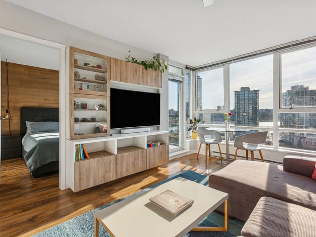 Apartment for sale in Vancouver, Vancouver West, 1711 939 Expo Boulevard, 263111993 | Realtylink.org