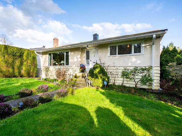 House for sale in Burnaby, Burnaby South, 7430 Boundary Road, 263112137 | Realtylink.org