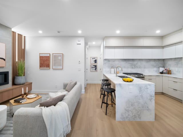 1/2 Duplex for sale in Vancouver, Vancouver East, 1 2386 E 45th Avenue, 263112200 | Realtylink.org