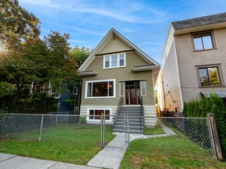 House for sale in Vancouver, Vancouver East, 22 E 18th Avenue, 263112224 | Realtylink.org