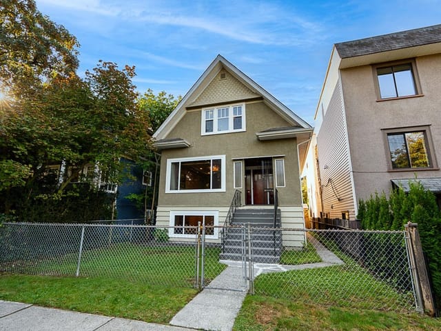 House for sale in Vancouver, Vancouver East, 22 E 18th Avenue, 263112224 | Realtylink.org