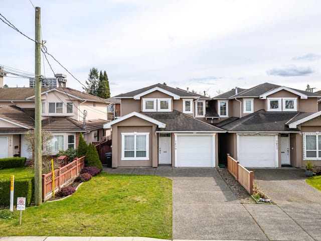 1/2 Duplex for sale in Burnaby, Burnaby South, 7474 Elwell Street, 263112309 | Realtylink.org