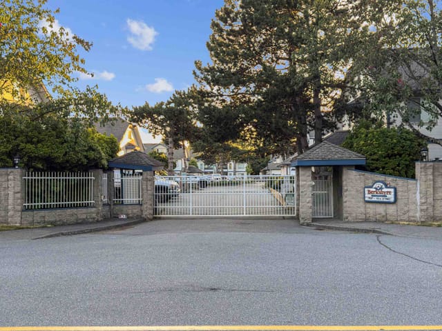 Townhouse for sale in Surrey, Surrey, 113 7837 120a Street, 263112381 | Realtylink.org