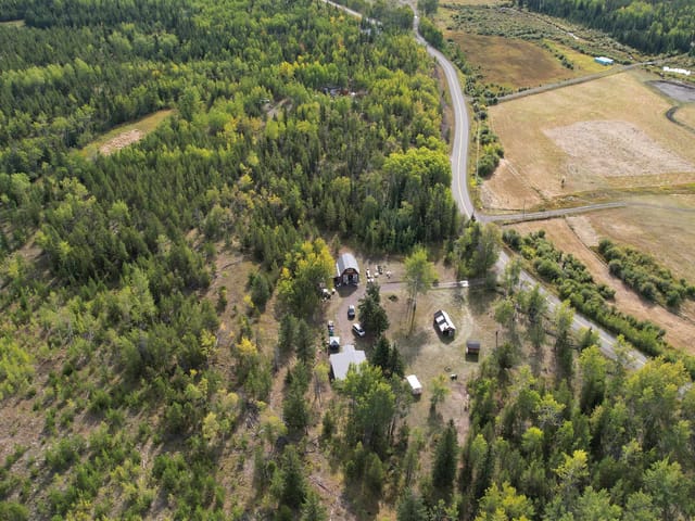 House for sale in Lone Butte, 100 Mile House, 8043 83 Mile Road, 263112403 | Realtylink.org