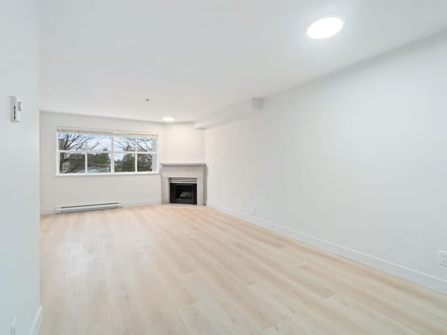 Apartment for sale in Vancouver, Vancouver East, 307 2928 Commercial Drive, 263112547 | Realtylink.org