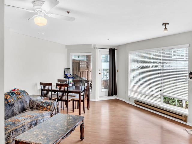 Apartment for sale in Burnaby, Burnaby South, 212 6939 Gilley Avenue, 263112598 | Realtylink.org