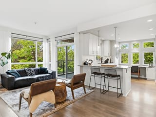 Apartment for sale in Abbotsford, Abbotsford, 116 2238 Whatcom Road, 263112782 | Realtylink.org