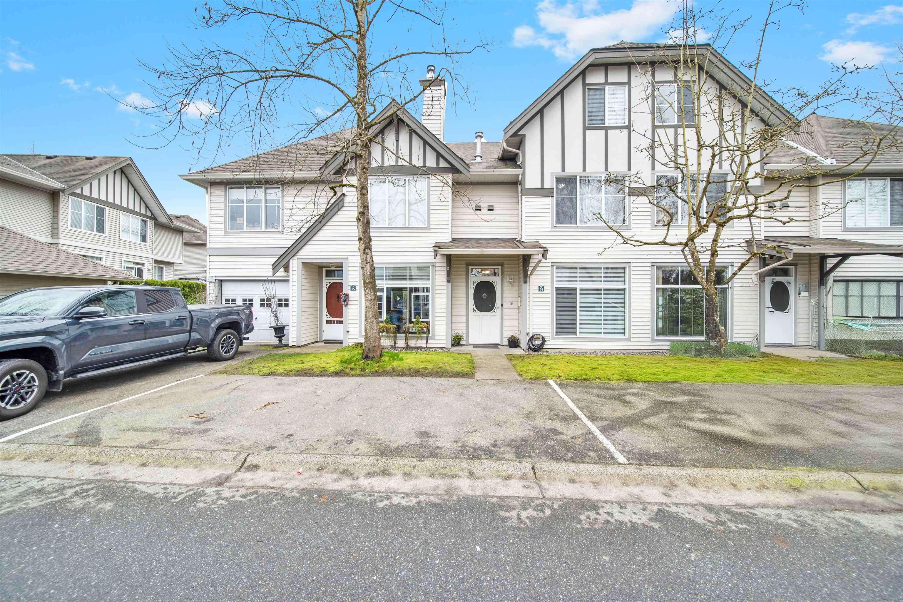 Townhouse for sale in Surrey, Cloverdale, 74 6465 184a Street, 263112799 | Realtylink.org