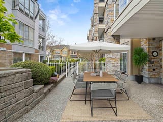 Apartment for sale in White Rock, South Surrey White Rock, 102 15164 Prospect Avenue, 263112820 | Realtylink.org