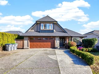 House for sale in Surrey, South Surrey White Rock, 1065 King George Boulevard, 263112899 | Realtylink.org