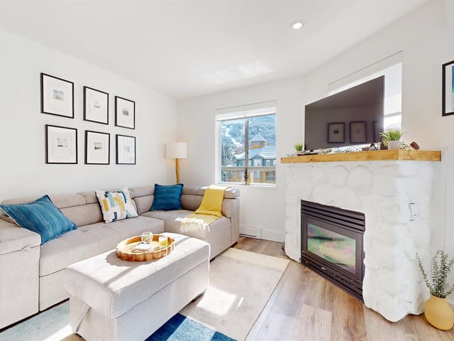 Apartment for sale in Whistler, Whistler, 449 4314 Main Street, 263112911 | Realtylink.org