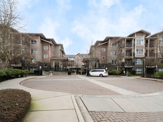 Apartment for sale in Burnaby, Burnaby South, 303 5775 Irmin Street, 263112992 | Realtylink.org
