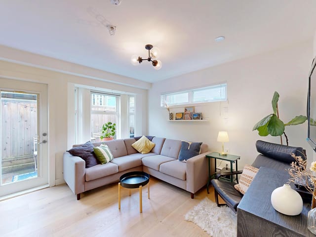 Townhouse for sale in Vancouver, Vancouver East, 101 1672 E Pender Street, 263112998 | Realtylink.org
