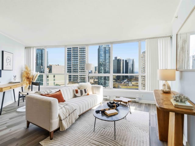 Apartment for sale in Burnaby, Burnaby South, 2508 6088 Willingdon Avenue, 263113017 | Realtylink.org