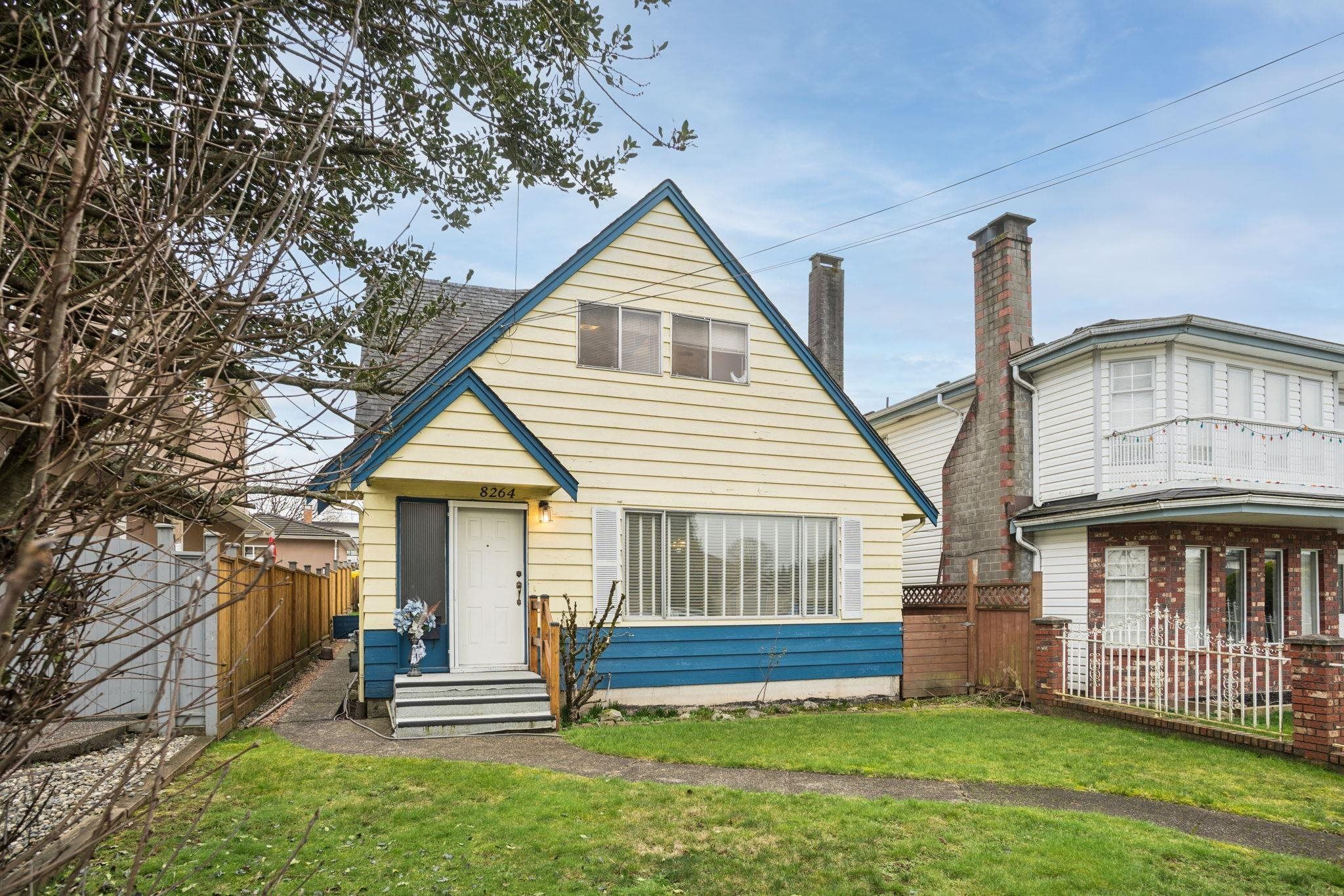 House for sale in Burnaby, Burnaby East, 8264 14th Avenue, 263113025 | Realtylink.org