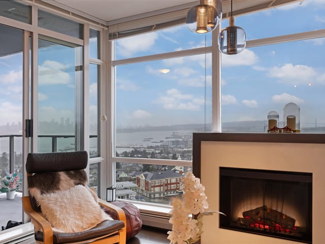 Apartment for sale in North Vancouver, North Vancouver, 1304 1320 Chesterfield Avenue, 263113028 | Realtylink.org