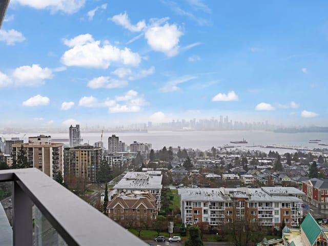 Apartment for sale in North Vancouver, North Vancouver, 1304 1320 Chesterfield Avenue, 263113028 | Realtylink.org