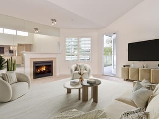 Apartment for sale in Surrey, South Surrey White Rock, 303 15255 18 Avenue, 263113041 | Realtylink.org