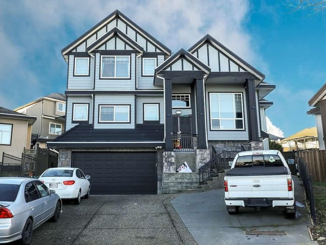 House for sale in Surrey, Surrey, 7171 151 Street, 263113109 | Realtylink.org