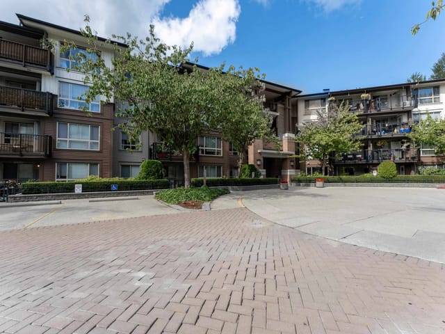 Apartment for sale in Maple Ridge, Maple Ridge, 309 11665 Haney Bypass, 263113140 | Realtylink.org