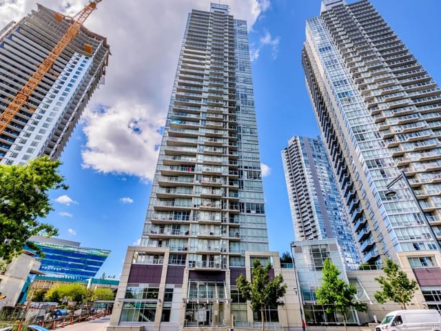 Apartment for sale in Surrey, North Surrey, 3001 9981 Whalley Boulevard, 263113223 | Realtylink.org