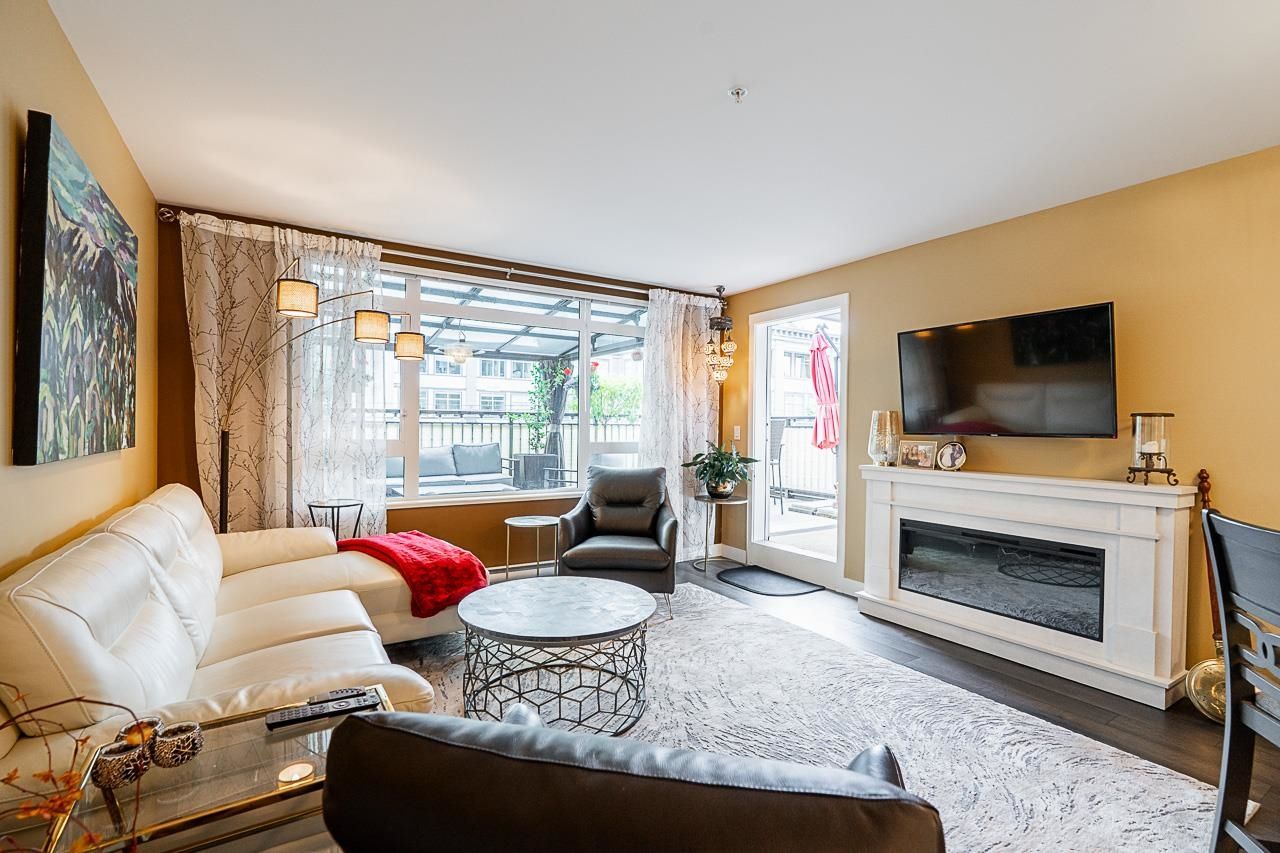 Apartment for sale in Port Moody, Port Moody, 221 2525 Clarke Street, 263113227 | Realtylink.org