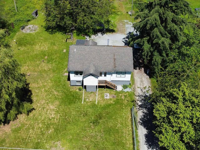 House for sale in Maple Ridge, Maple Ridge, 24611 Dewdney Trunk Road, 263113405 | Realtylink.org