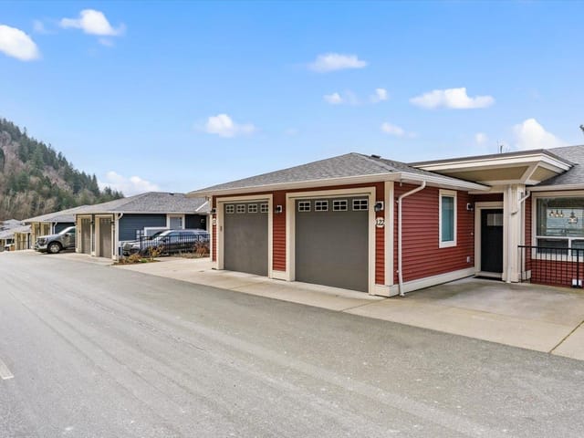 Townhouse for sale in Chilliwack, Sardis, 122 6026 Lindeman Street, 263113443 | Realtylink.org