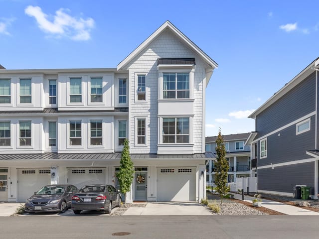 Townhouse for sale in Chilliwack, Chilliwack, 8 8200 Foxfern Road, 263113491 | Realtylink.org