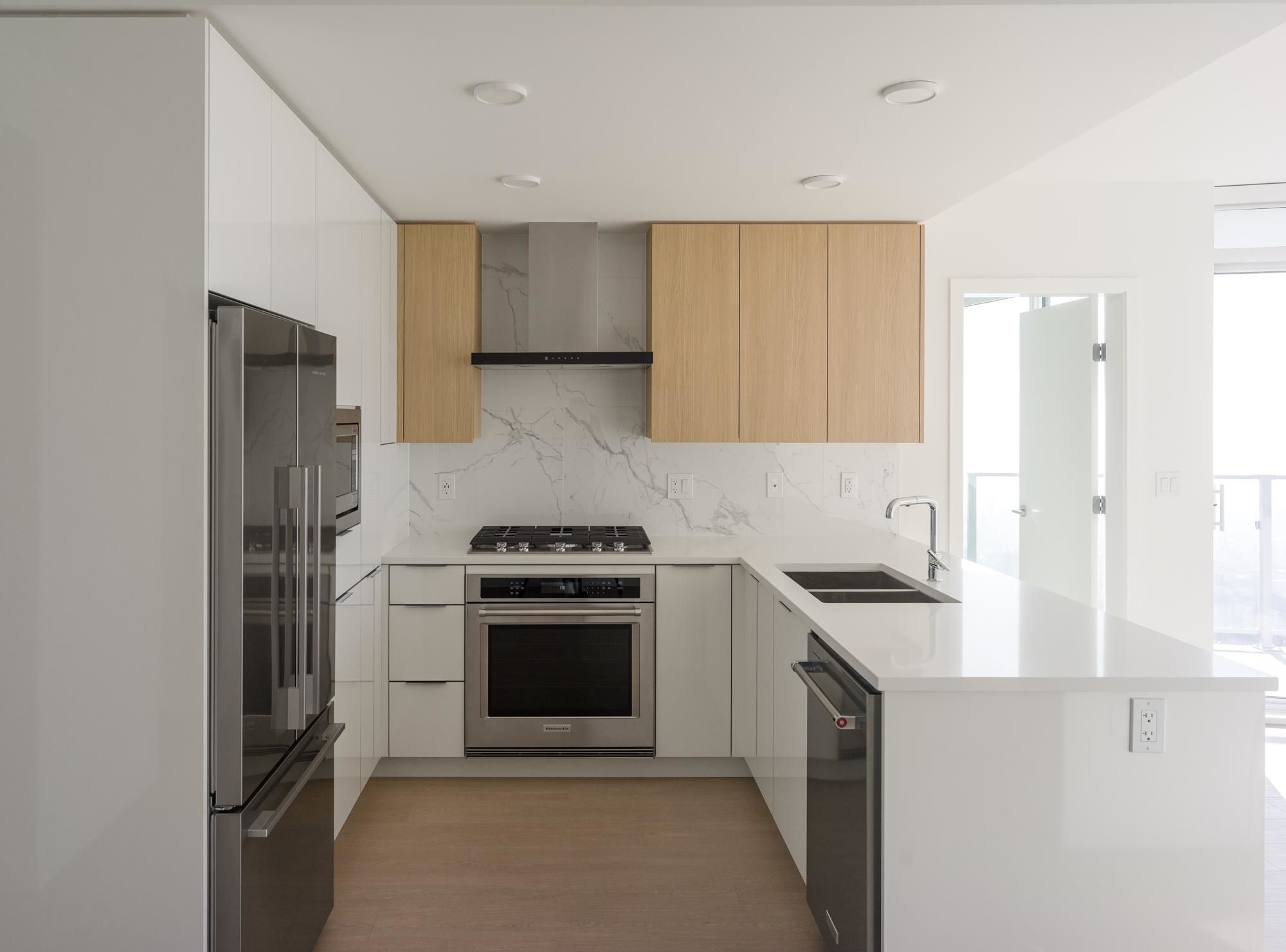 Apartment for sale in Burnaby, Burnaby East, 2103 7769 Park Crescent, 263113503 | Realtylink.org