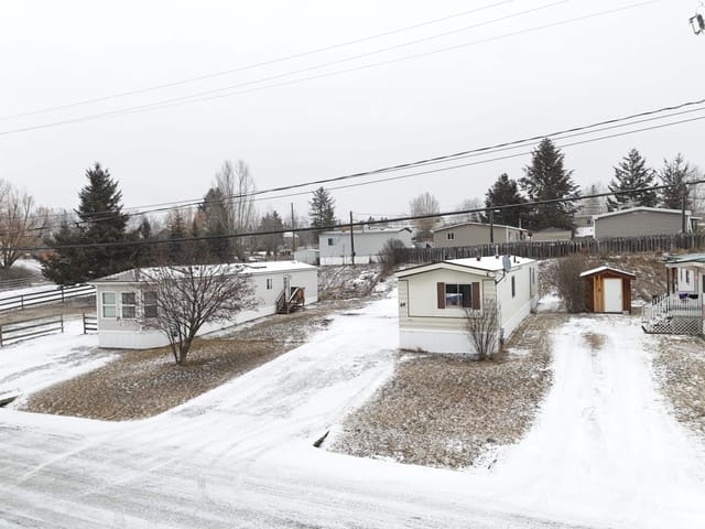 Manufactured Home for sale in 100 Mile House, 100 Mile House, 46 5506 Park Drive, 263113602 | Realtylink.org