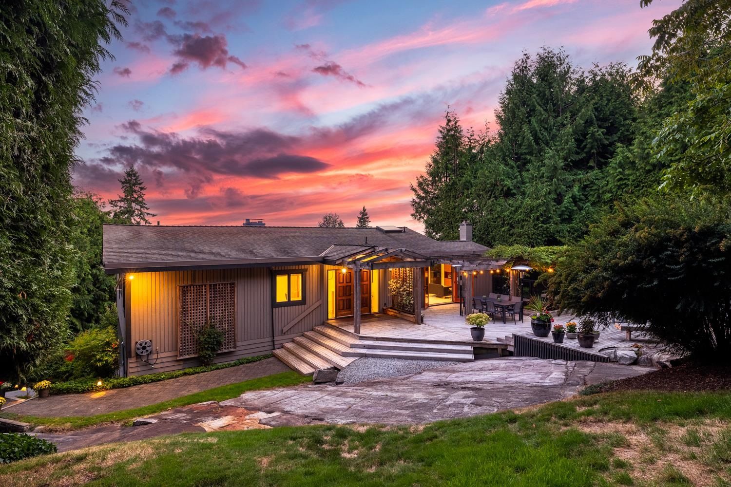 House for sale in West Vancouver, West Vancouver, 4615 Woodgreen Drive, 263113605 | Realtylink.org