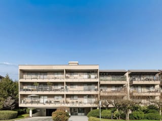 Apartment for sale in North Vancouver, North Vancouver, 203 330 E 1st Street, 263113629 | Realtylink.org