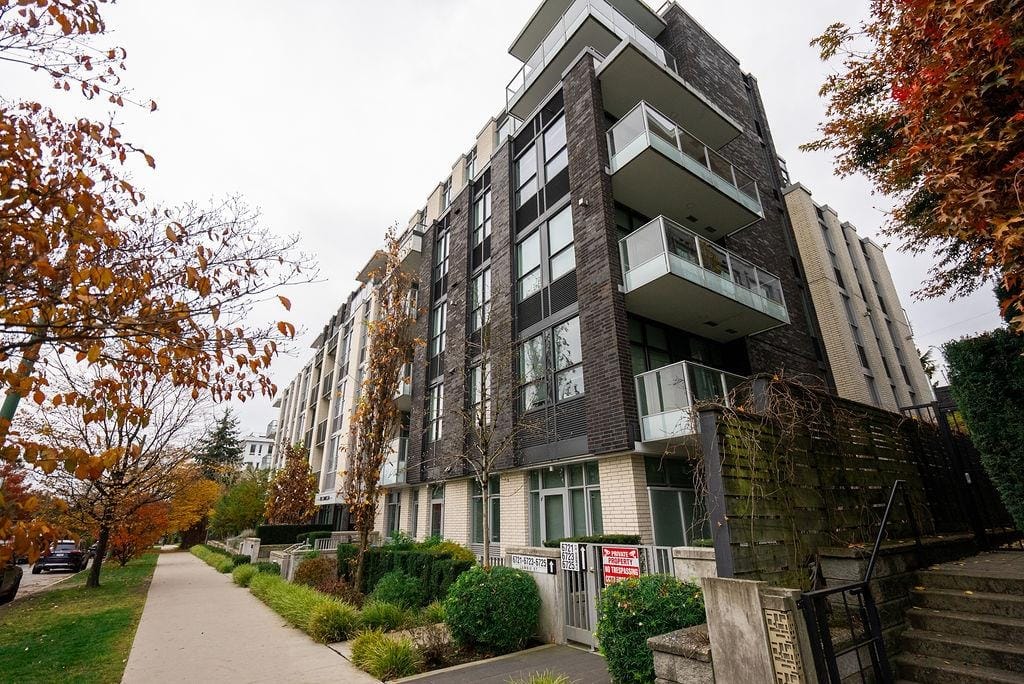 Apartment for sale in Vancouver, Vancouver West, 401 6733 Cambie Street, 263113667 | Realtylink.org