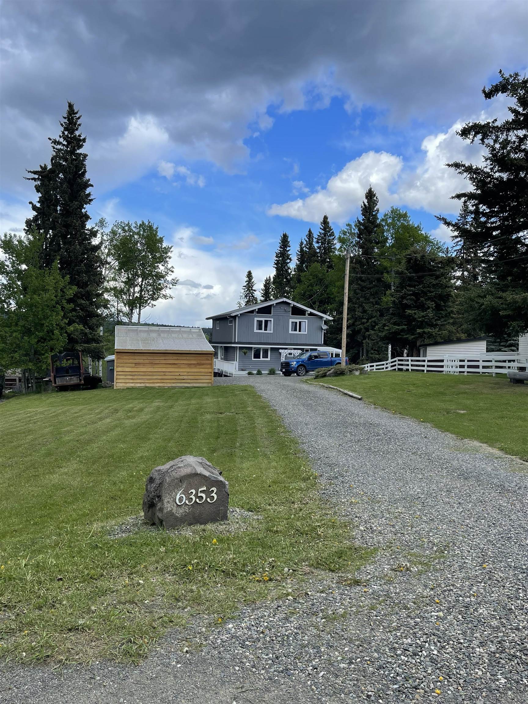 House for sale in 100 Mile House, 100 Mile House, 6353 Wolfe Road, 263113684 | Realtylink.org