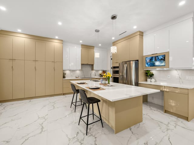 House for sale in Surrey, North Surrey, 11481 138a Street, 263113789 | Realtylink.org