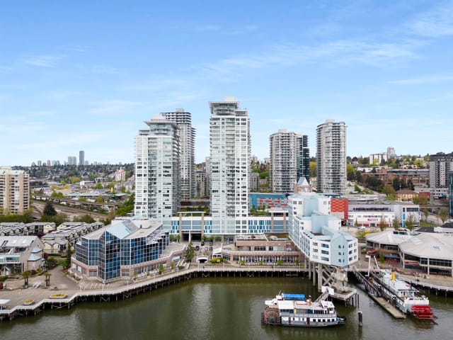 Apartment for sale in New Westminster, New Westminster, 2509 908 Quayside Drive, 263113806 | Realtylink.org