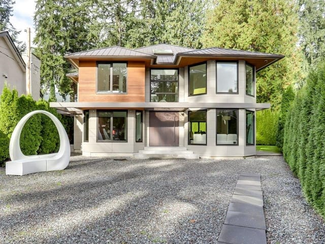 House for sale in North Vancouver, North Vancouver, 4577 Capilano Road, 263113821 | Realtylink.org
