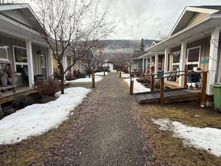 Other Plex for sale in Smithers, Smithers And Area, 3943 3951 2nd Avenue, 263114031 | Realtylink.org