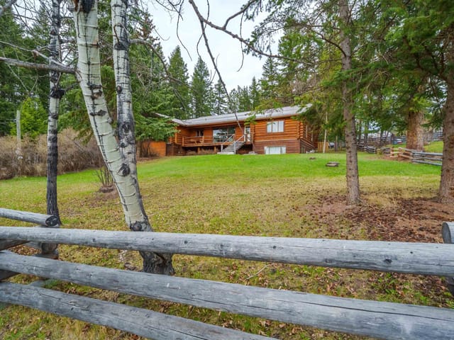 House for sale in 108 Mile Ranch, 100 Mile House, 5172 Kallum Drive, 263114037 | Realtylink.org