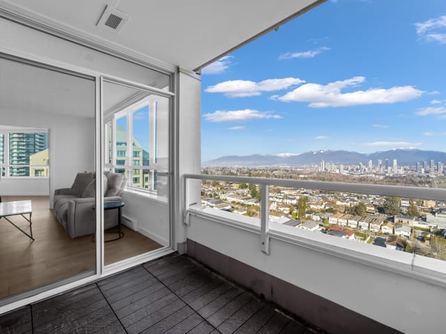 Apartment for sale in Burnaby, Burnaby South, 1904 6055 Nelson Avenue, 263114045 | Realtylink.org