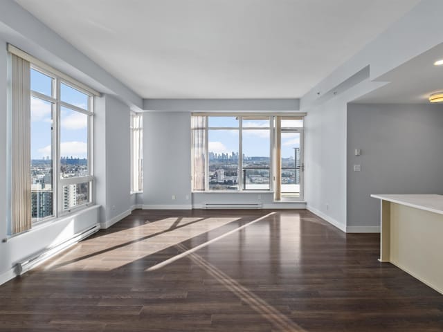 Apartment for sale in Burnaby, Burnaby North, 3202 2077 Rosser Avenue, 263114051 | Realtylink.org