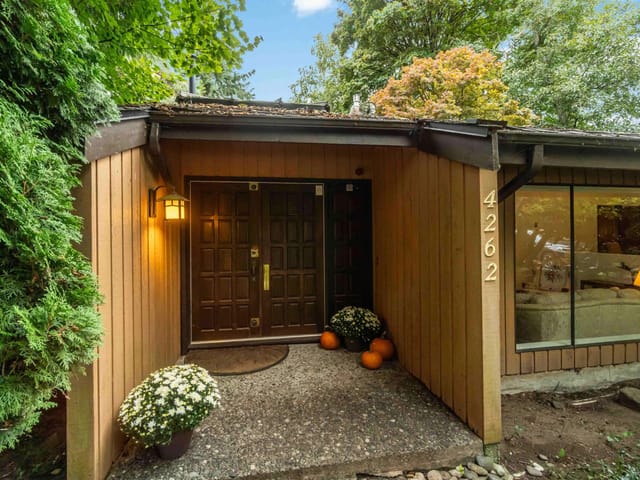 House for sale in Vancouver, Vancouver West, 4262 Yuculta Crescent, 263114062 | Realtylink.org