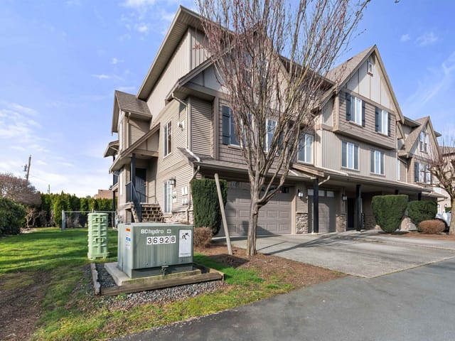 Townhouse for sale in Chilliwack, Chilliwack, 1 46321 Cessna Drive, 263114204 | Realtylink.org