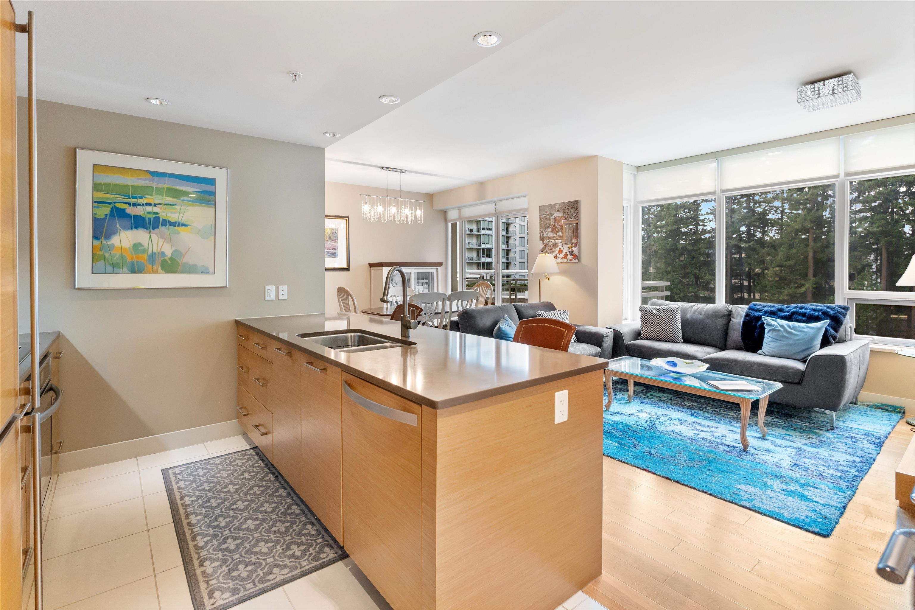 Apartment for sale in White Rock, South Surrey White Rock, 303 1473 Johnston Road, 263114298 | Realtylink.org