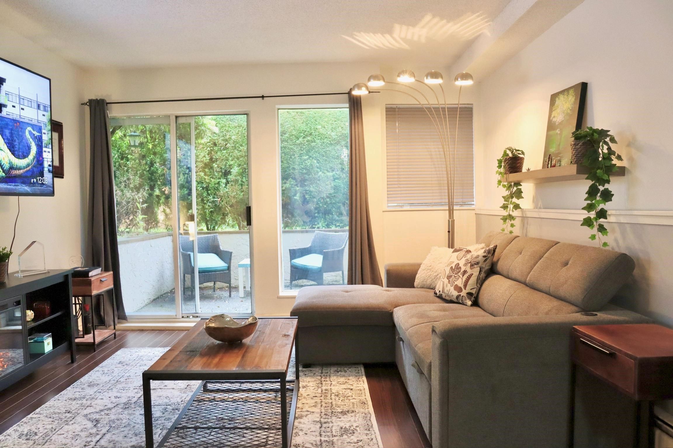 Apartment for sale in Surrey, South Surrey White Rock, 1 1860 Southmere East Crescent, 263114301 | Realtylink.org