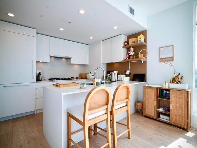 Apartment for sale in Burnaby, Burnaby North, 802 2181 Madison Avenue, 263114308 | Realtylink.org