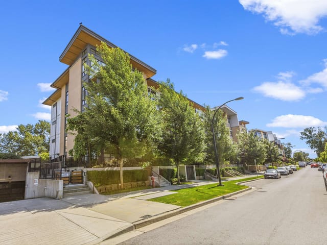 Apartment for sale in New Westminster, New Westminster, 205 300 Salter Street, 263114344 | Realtylink.org