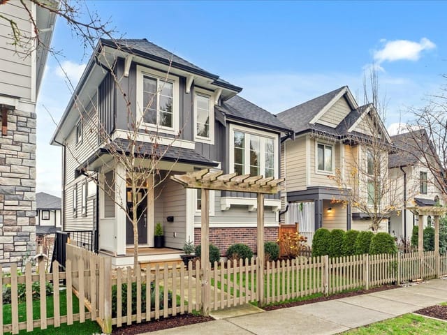 House for sale in Abbotsford, Abbotsford, 11 4295 Old Clayburn Road, 263114365 | Realtylink.org