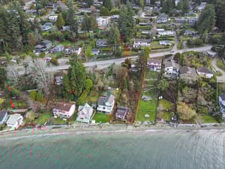 House for sale in Sechelt, Sunshine Coast, 5225b Sunshine Coast Highway, 263114374 | Realtylink.org